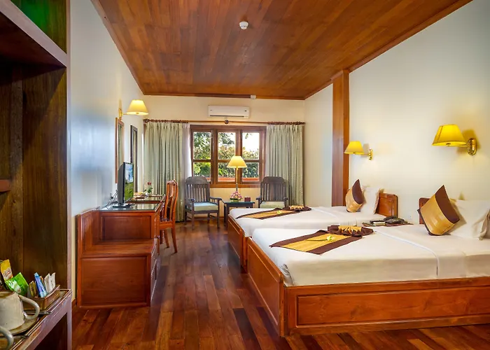 Ta Prohm & Hotel Siem Reap