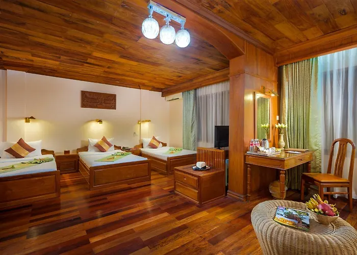 Ta Prohm & Hotel 4*