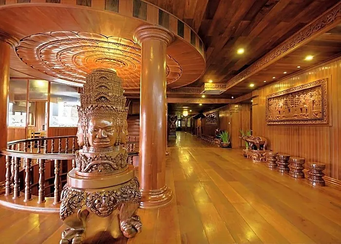 Ta Prohm & 4* Siem Reap
