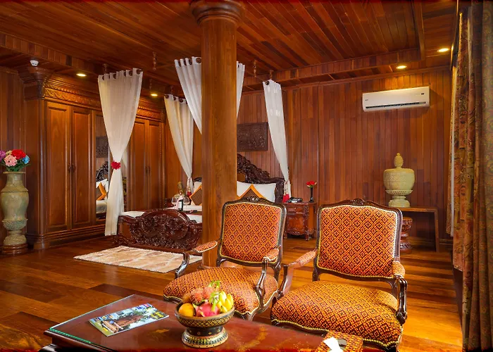 Ta Prohm & Hotel Siem Reap