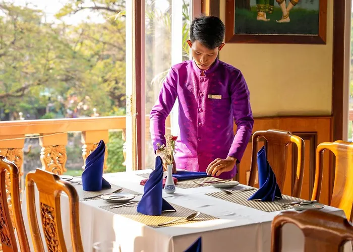 Hotel Ta Prohm & 4*